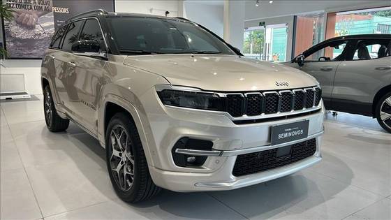 JEEP COMMANDER 1.3 T270 TURBO FLEX OVERLAND AT6
